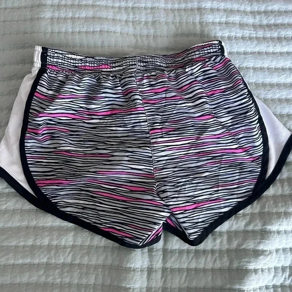 YOUTH size small Nike shorts. Used, excellent condition
